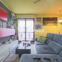 QUADRILOCALE CON GARAGE E CANTINA