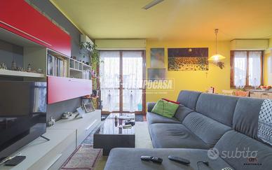 QUADRILOCALE CON GARAGE E CANTINA