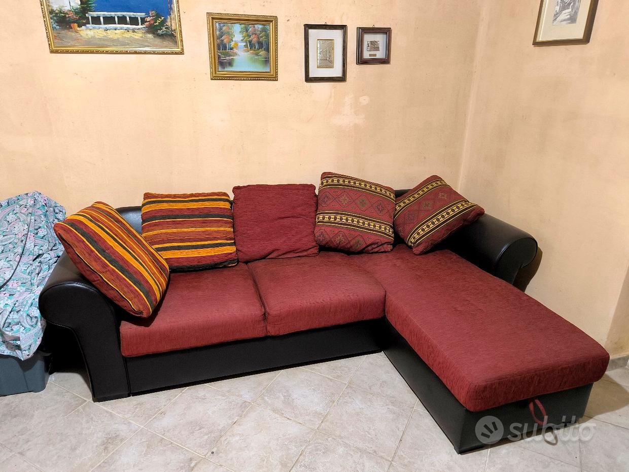 Divano etnico Mobili usati