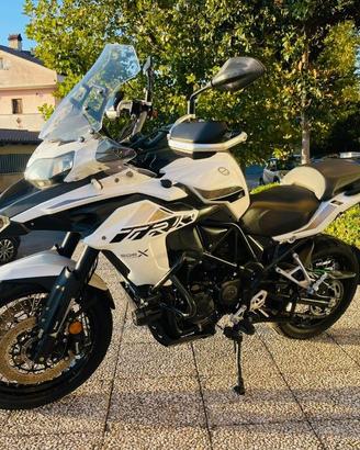 BENELLI TRK 502 X TUTTO INCLUSO ANCHE PASSAGGIO!
