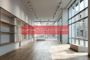 Immobile di 289 m² con 2 locali a Reggio Emilia