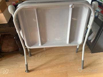 Fasciatoio Chicco con vaschetta richiudibile