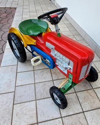 trattore a pedali vintage anni 70 Aps Polistil 
