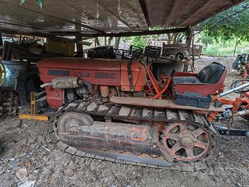 Trattore cingolato Fiat 355C