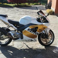 Honda CBR 954