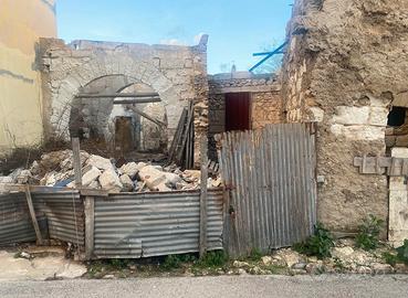 Lampedusa : Rudere ? vista mare