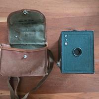 Macchina fotografica vintage Brownie Kodak 