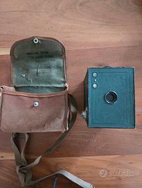 Macchina fotografica vintage Brownie Kodak 