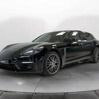 Porsche Panamera Sport Turismo 4 Platinum Edition 