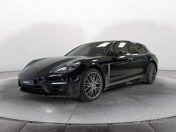 Porsche Panamera Sport Turismo 4 Platinum Edition 