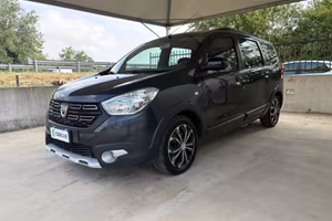 DACIA Lodgy 1.5 dCi 8V 110CV 7 POSTI OK NEOP PRO
