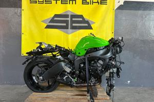 KAWASAKI ZX6R INCIDENTATA CRASHED BIKE