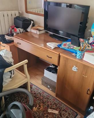 Scrivania per bambini GRATIS