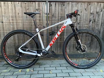 Bici KELLYS HACKER 30