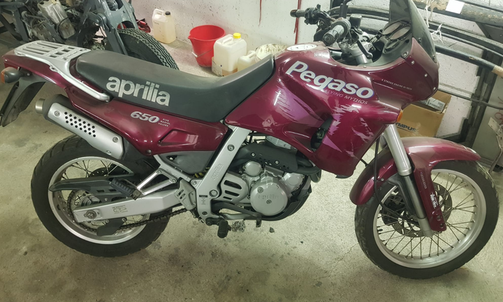 Aprilia Pegaso 650
