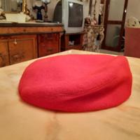 Basco rosso in feltro