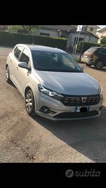 Dacia sandero 2022 100cv gpl 5 anni garanzia
