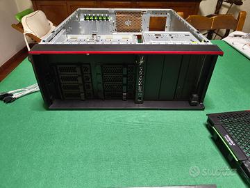 Case Fujitsu server con 8 slot 3.5”