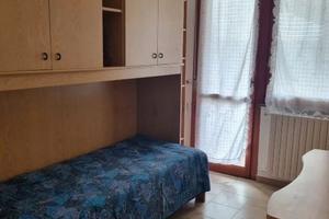 Stanza singola balcone Cesano Boscone 400eu