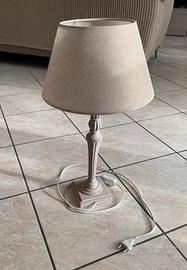 Lampada da tavolo