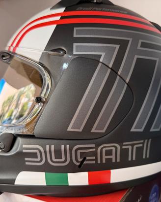 Arai renegade v ducati 77