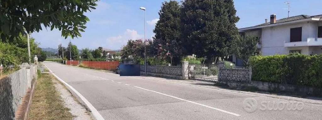 Immobile in asta di 1932 m² a Altavilla Vicentina - Vista 2