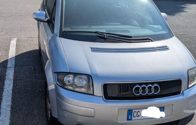 Audi A2 1.4 Confort benzina