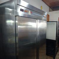 Frigorifero in acciaio