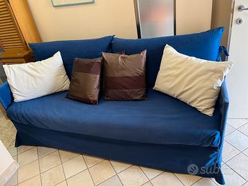 Divano letto matrimoniale