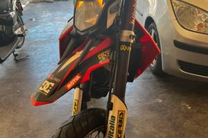 Aprilia sxv 550 2007 depotenziata a libretto a2
