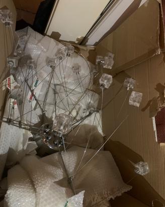Mobili e lampadario