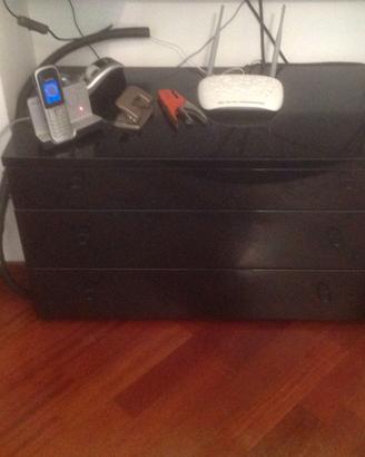 cassettiera  laccato colore nero