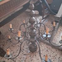 Lampadario molto grande a piú punti luce vintage
