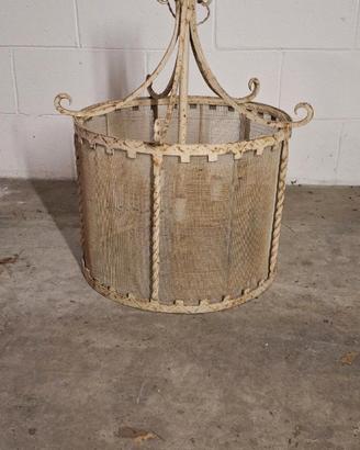 lampadario in ferro battuto