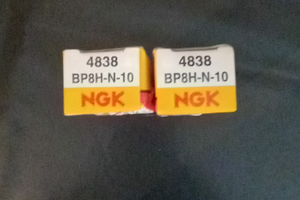 Candele ngk BP8H-N-10 nuove