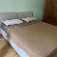 Letto matrimoniale con contenitore