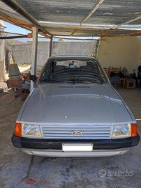 FORD ESCORT DEL 1985