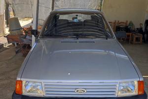 FORD ESCORT DEL 1985