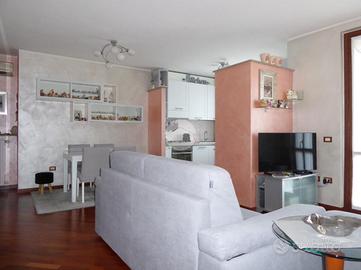 3 LOCALI A STRADELLA