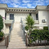 2 LOCALI A MANFREDONIA