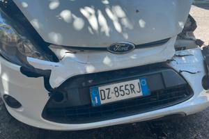 Ford Fiesta 1400 benzina/gpl