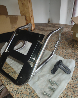 Porta pacchi per tour pack Harley Electra glide