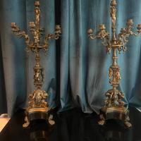 Coppia di antichi candelabri