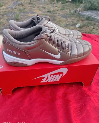 Nike total 90 