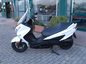 Suzuki Burgman UH 200 ABS