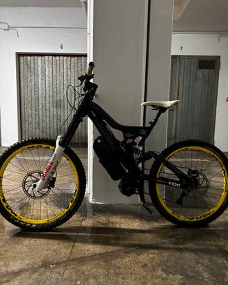Mondraker downhill elettrica 1000watt