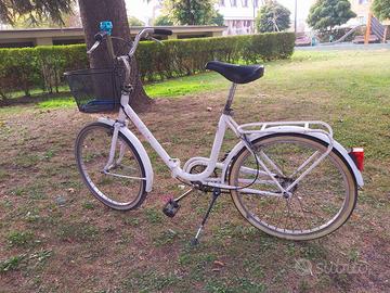 GRAZIELLA RUOTE DA 24" BUONE CONDIZIONI