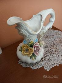 vaso in porcellana di Capodimonte 