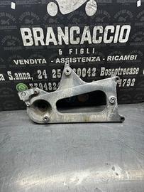 Staffa supporto marmitta Piaggio Beverly 500