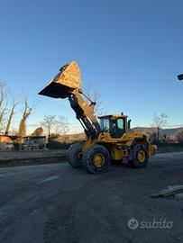 Pala gommata Volvo L110 G pesa elettronica